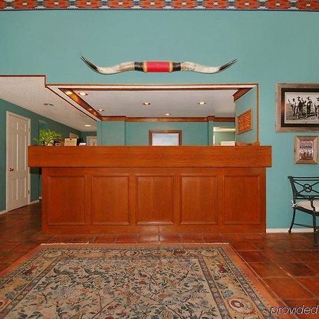 Best Western Old Main Lodge Уако Интериор снимка